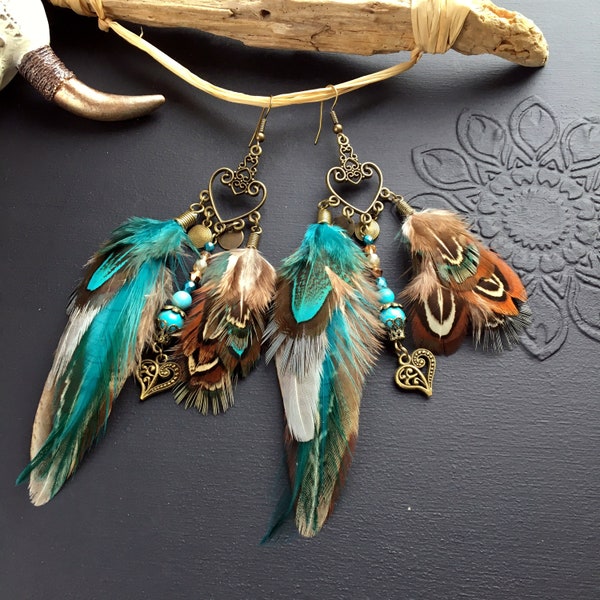 Boucles d'oreilles plumes  naturelles, plumes bleues, marron, perles, boucles d'oreilles coeur et plumes, style ethnique bohème boho hippie