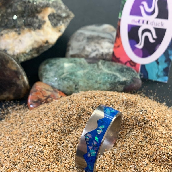 Mountain Titanium Ring – Blue Mica & Lab Opal Inlay, 8mm