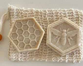 Handmade Honey Oatmeal Soap Bar: Goat Milk Bee & Honeycomb