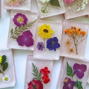 Handmade Pressed Flower Soap for Wedding, Bridal Shower & Baby Shower Favors - Party Favors