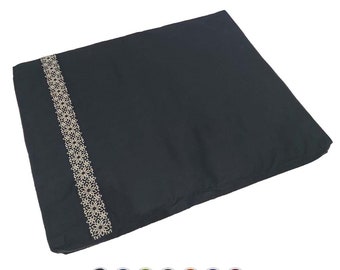 Zabuton mat | Made from 100% organic cotton (GOTS certified) | Embroidered | Handmade | Ethically produced