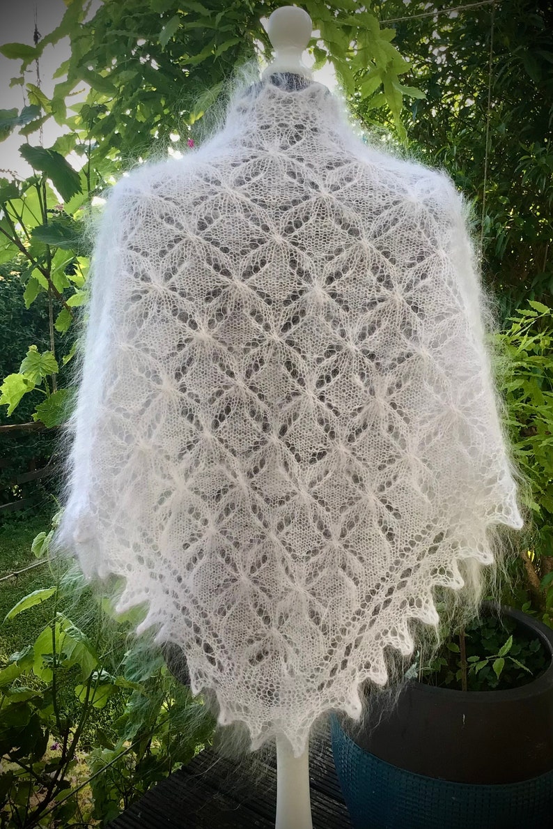 Tuch Schal aus 100 % öko Angoraziegenwolle flauschig, warm Geschenk, Hochzeit/Cloth scarf eco angora goat wool, fluffy warm gift wedding Bild 3