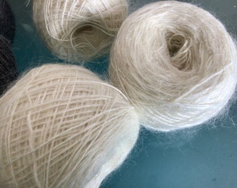 Mohair hand-spun, made from 100% ecological Angora goat fluff