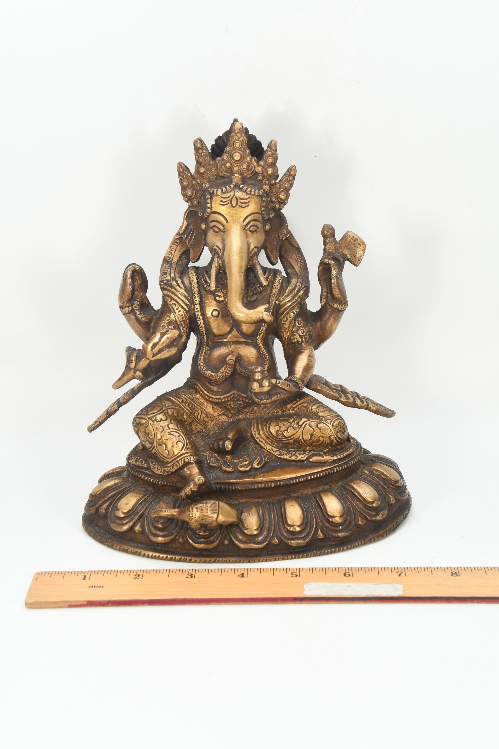 ヴィンテージブロンズガネーシャ像：瞑想彫刻、ネパールの芸術作品