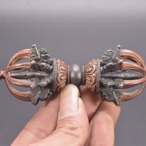 Antique Tibetan Dorje: Rare 8-Pronged Handmade Tantric Thunderbolt Bajra Vajrayana Ritual Artifact for Buddhist Collectors