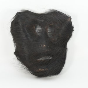 25% KORTING!! Himalayan Spirit: Authentiek Tibetaans harig leer sjamanistisch masker - Vintage decoratieve muurhanger
