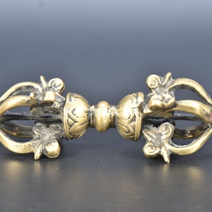 Enlightenment&#39;s Embrace: Rare Antique Tibetan Brass Dorje Tantric Ritual Collection Traditional Decorative Vajra Master Healer