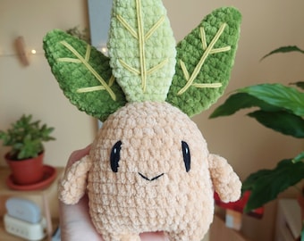 Cute Crochet Mandrake Plush, Embroidered Eyes, Mandrake Amigurumi, Stuffed Toy, Cute Plant Crochet, Cottagecore Crochet, Gift for Gardeners