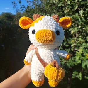 Pumpkin Cow Crochet, Stuffed Animal Amigurumi, Halloween & Autumn Crochet, Cute Cow Plushie, Pumpkin Crochet, Animal Plushie, Kawaii Cow Toy