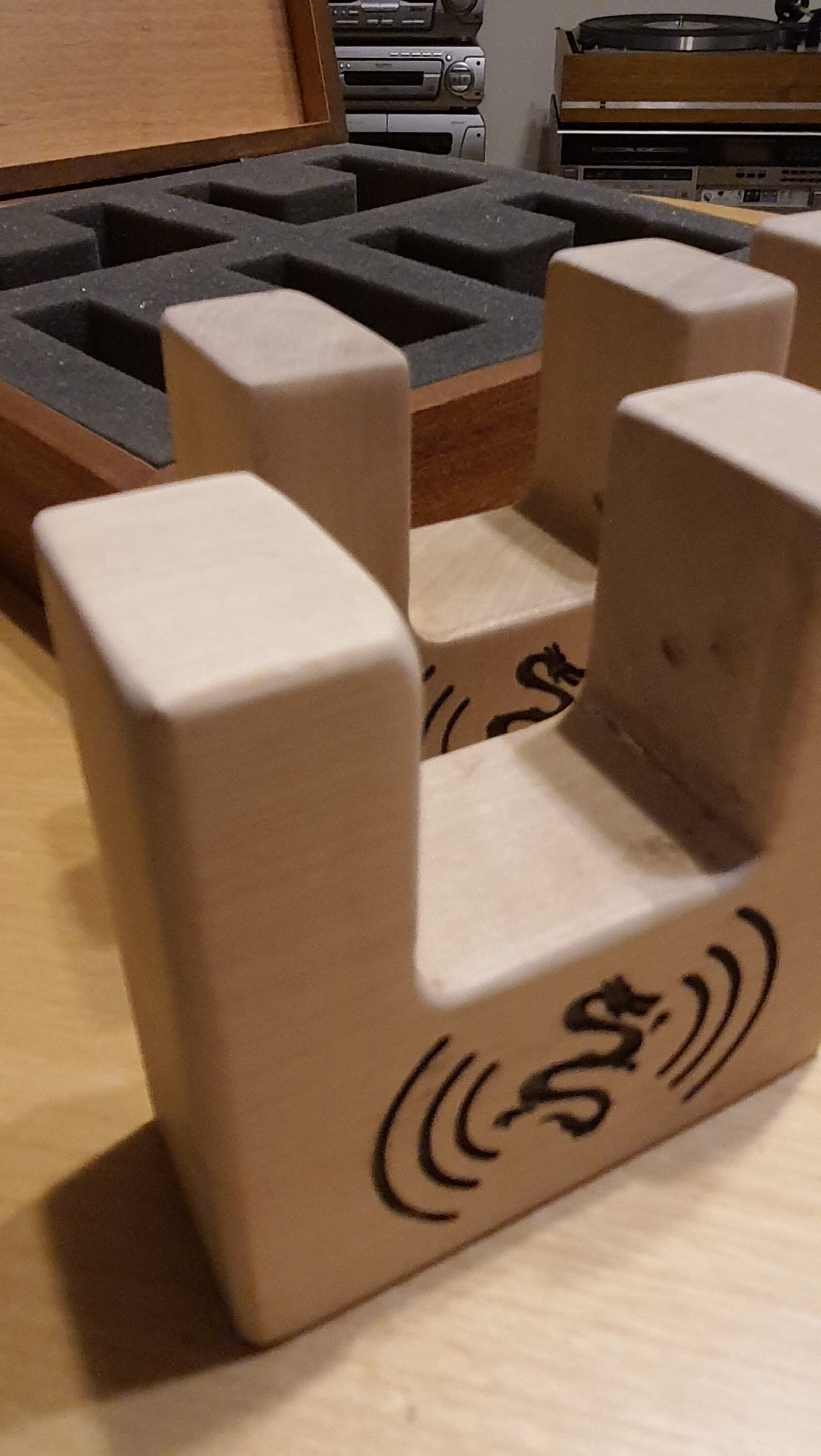 High End, Cable Holder, Wooden, Oak, Quartz, High End Cable, Hi-fi ...