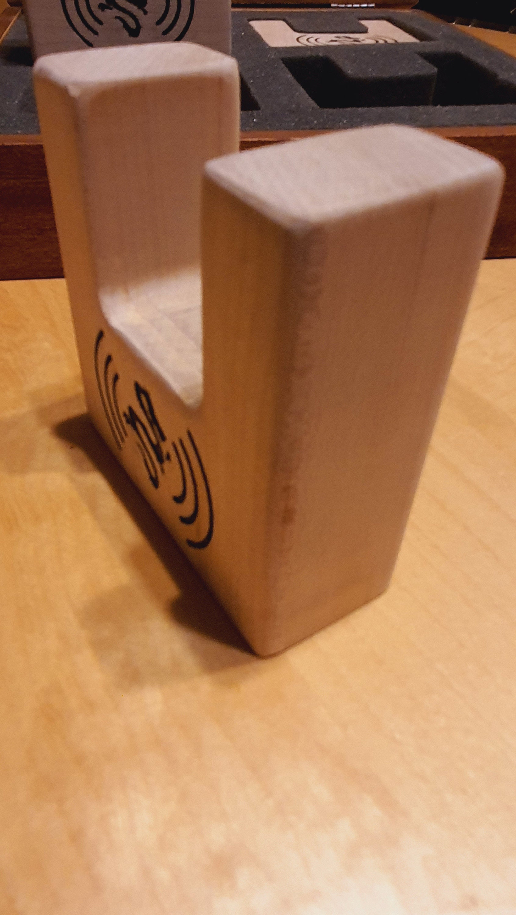 High End, Cable Holder, Wooden, Oak, Quartz, High End Cable, Hi-fi ...