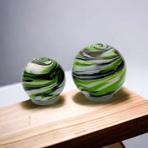 Colorful Pet Urn Glass Urn for Pet Ashes Keepsake Urn Handmade Pets Urn Colorful Glass Urn Glass Cremation Urn Green Pet Ashes Funeral Urn