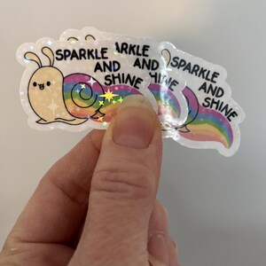 Sticker escargot scintillant holographique kawaii - escargot - scintillant - holographique - Sticker