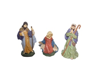 Vintage Avon kerststalbeeldjes van de herder Jozef en Maria, vervangende beeldjes uit 1996.