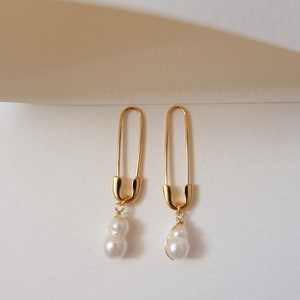 Elegant Pearl Earrings with Gold-Plated Hook Pins, Freshwater Pearls, and 18k Gold Plating, Timeless Pearl Earrings