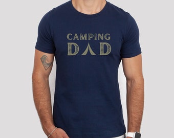 Camisa do pai de acampamento para camisas de acampamento, camisa de montanha, camisa legal dos pais das crianças, presente de aniversário para o pai, campista feliz, camisa do pai de acampamento