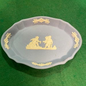 Wedgewood Jasperware small trinket dish