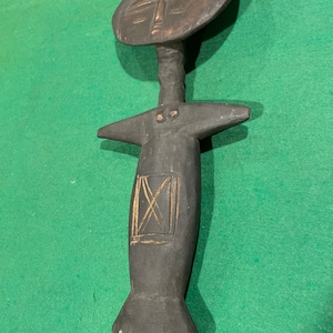 Ashanti, Ghana: An ‘Akuaba’ fertility doll.