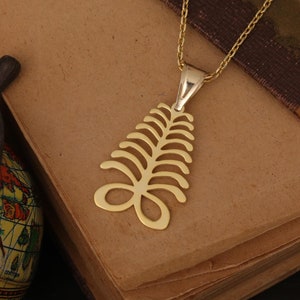 14k Gold Adinkra Aya Symbol Pendant Necklace - Ghana Jewelry