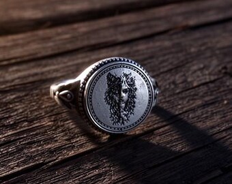 She Wolf Ring 925 Sterling Ring - Female Figurine Ring - Woman Wolf Ring - Pagan Wolf Ring