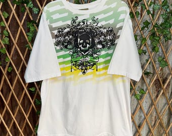 Vintage Y2K grunge 2000s era avirex style hip hop t-shirt