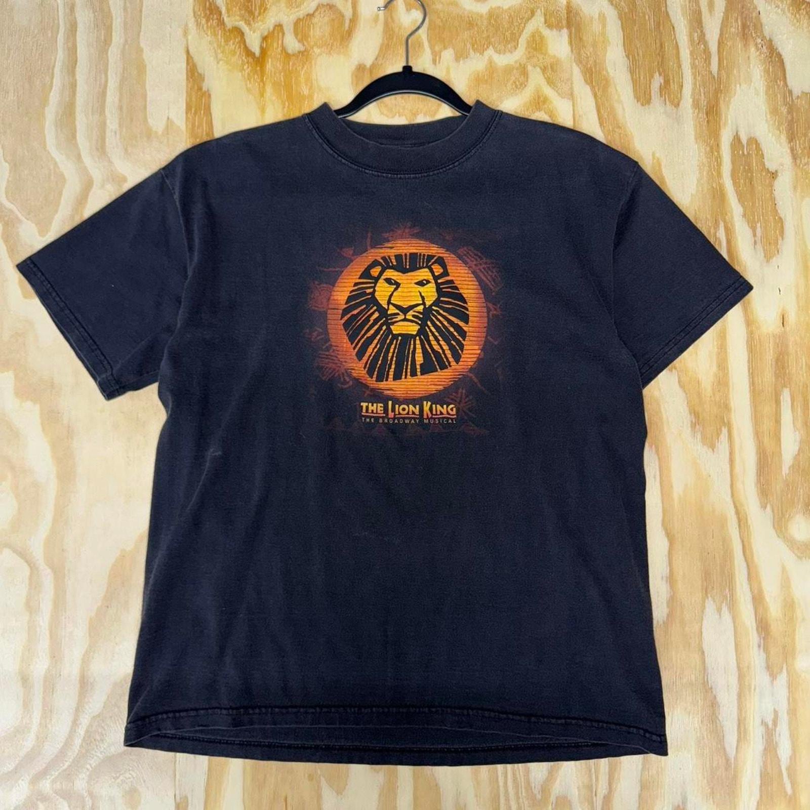 Lion king broadway shirt - Etsy 日本