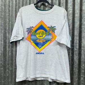 Vintage y2k hard rock cafe t-shirt