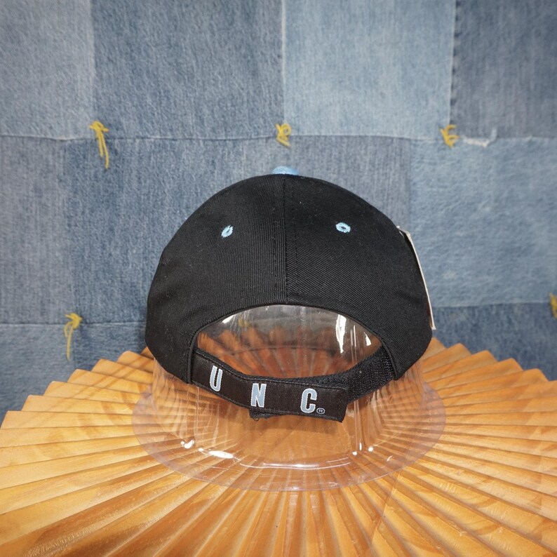 OSFA - Vintage / Y2K 00s North Carolina Tarheels College Hat image 4