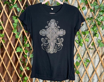 Vintage Y2K BCBG cross grunge femme 2000s rhinestone t-shirt