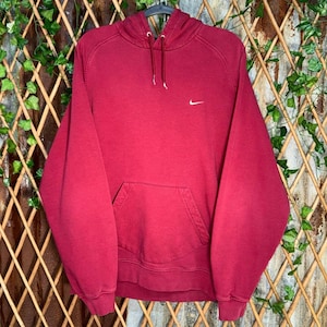 Vintage y2k nike embroidered 00s essential hoodie sweatshirt
