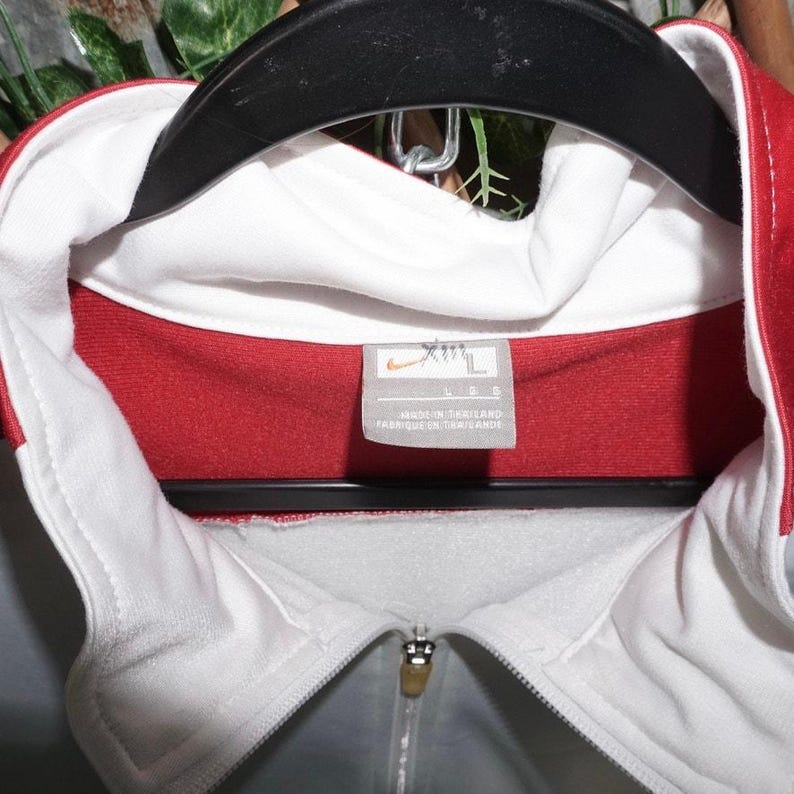 Large - Vintage Y2K Nike 2000s essential zip up track jacket image 3