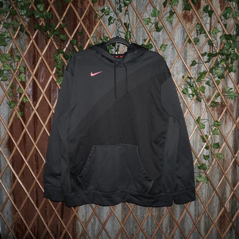 XL - Nike dry fit Therma fit essential workout gym hoodie image 1