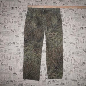 38 - Vintage Y2K real tree camo hunting mossy oak 00s pants image 5