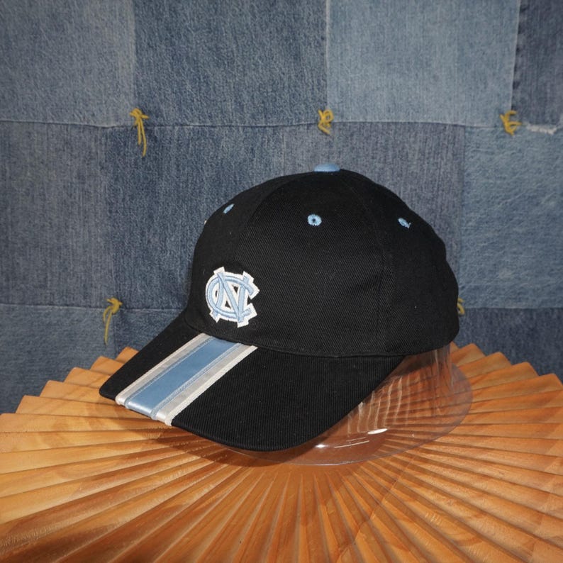 OSFA - Vintage / Y2K 00s North Carolina Tarheels College Hat image 2