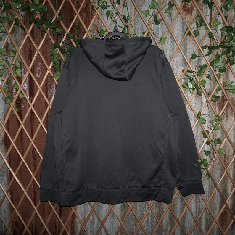 XL - Nike dry fit Therma fit essential workout gym hoodie image 2