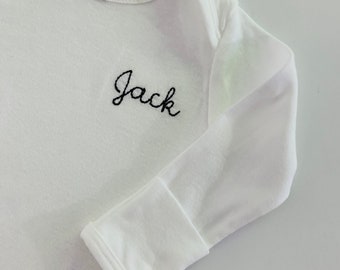 Personalized Embroidered Baby ONESIES® Brand bodysuit, long sleeve, personalized baby bodysuit, Vintage Cursive script, baby name bodysuit