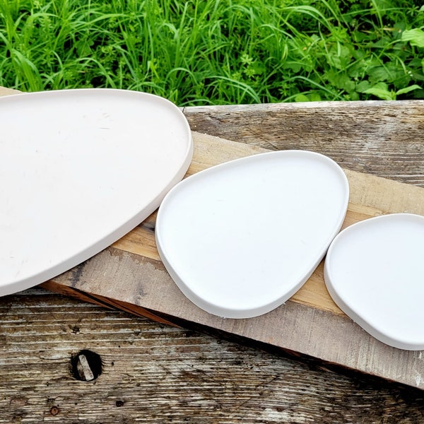 Silicone mold - oval decorative trays in 3 sizes