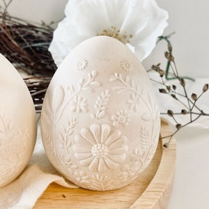 Stampo in silicone Design fiore uovo di Pasqua in 2 dimensioni immagine 3