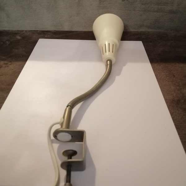lampe a pince de table ou bureau scandinave