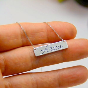 SILVER NAME Plate NECKLACE, Custom Anniversary gift to Lover, Customized Name Engraved Bar Charm, Chic Personalized Name Written Tag Jewelry