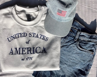 Patriotic United States of America Embroidered Crewneck