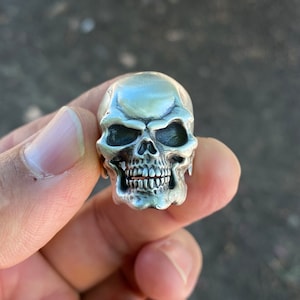 Skull Ring