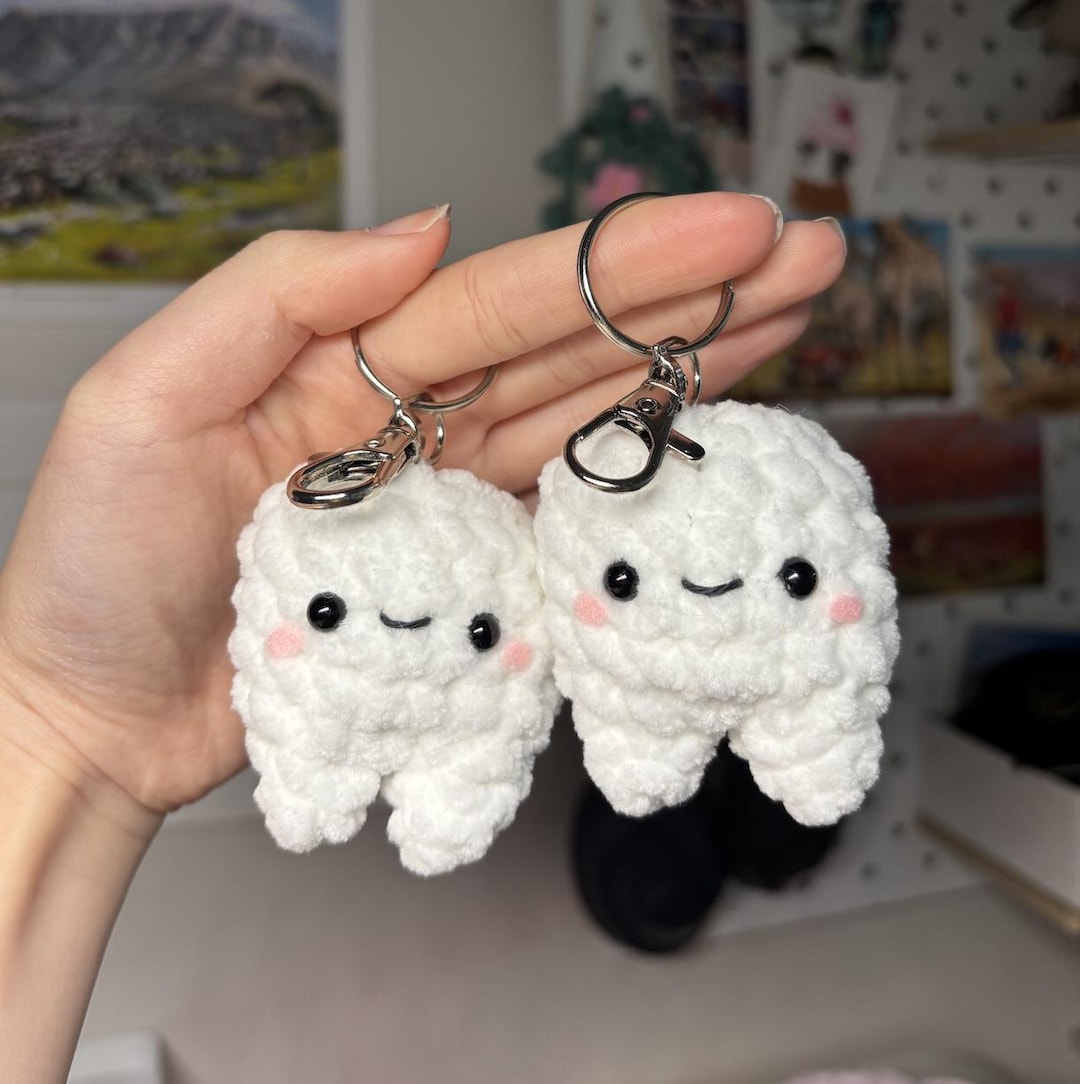 かぎ針編みの歯のキーホルダー - Etsy 日本