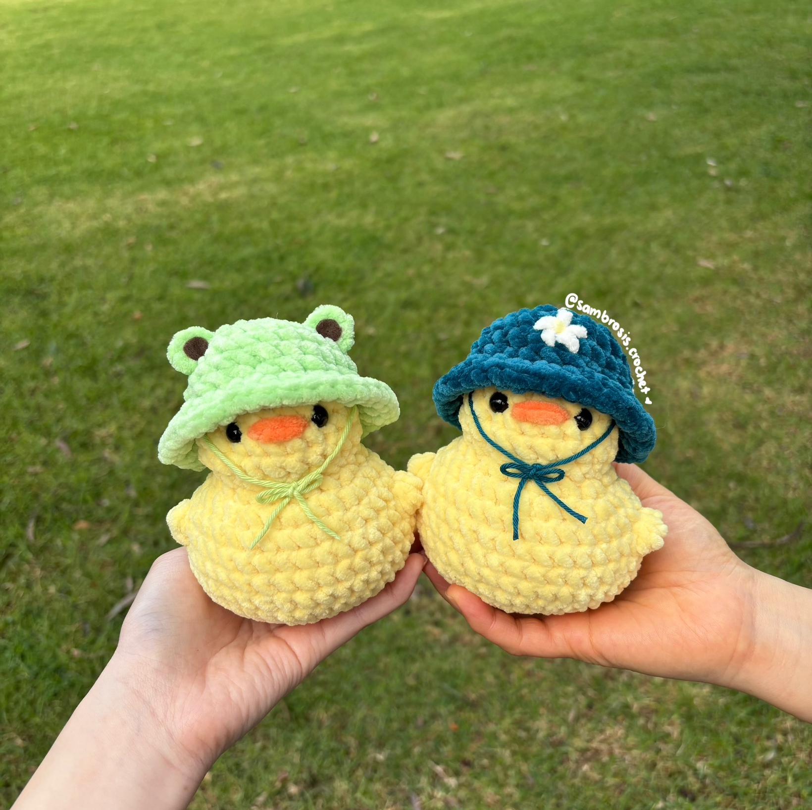 Crochet Yellow Duck Plushie / Handmade Ducks / Ducks With Frog and