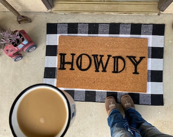 Howdy Doormat | Western Doormat | Doormat | Howdy Y'all | Country Doormat | Country Life | Cowboy Doormat