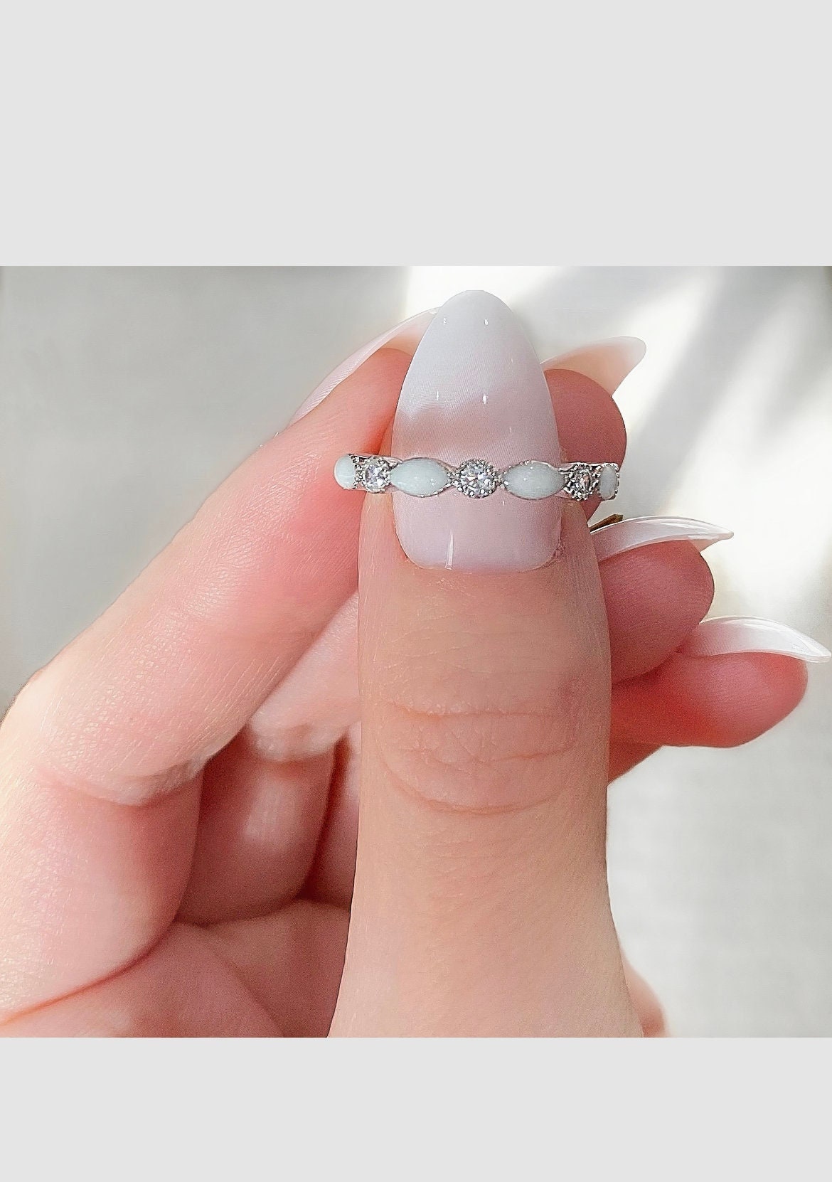  Milky Treasures Band Ring (Only Ring)