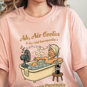 Carousel of Progress Comfort Colors Tee, Retro Disney Park Shirt Bild 9