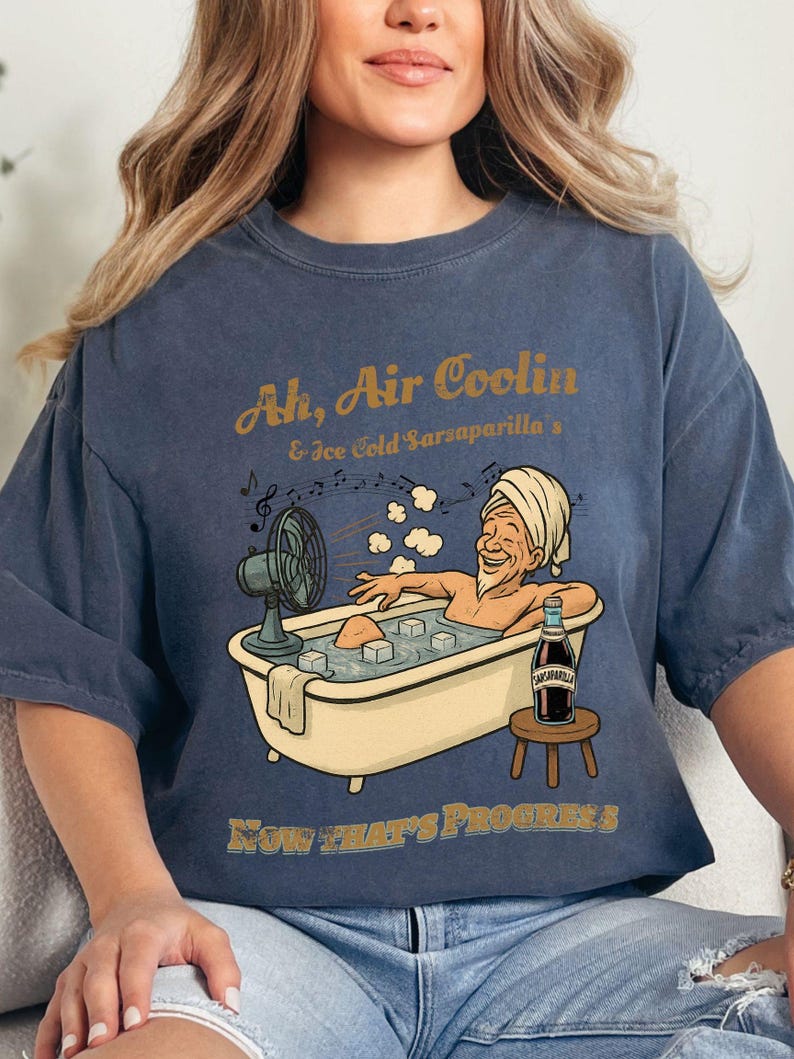 Carousel of Progress Comfort Colors Tee, Retro Disney Park Shirt Bild 8