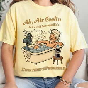 Carousel of Progress Comfort Colors Tee, Retro Disney Park Shirt Bild 12