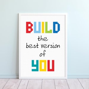 Build the best Version of you, Motivationszitat Spielzimmer Dekor Poster, Gebäude mit bunten Ziegeln Kunstwerk - DIGITAL